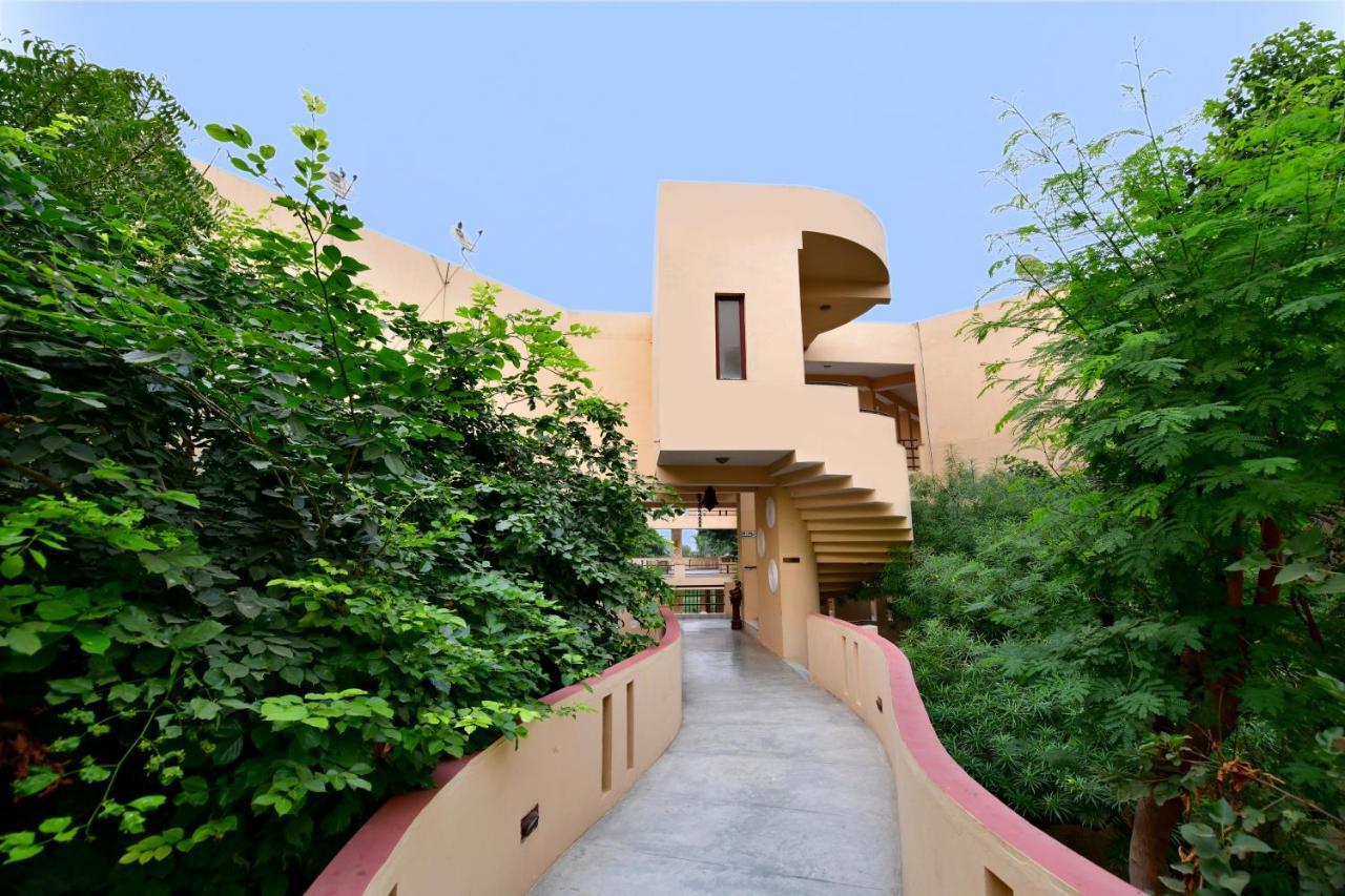 Pride Kadamb Kunj Resort Bharatpur Exteriör bild