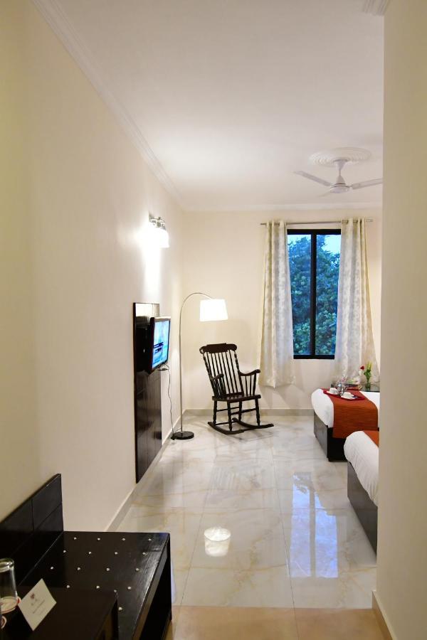 Pride Kadamb Kunj Resort Bharatpur Exteriör bild