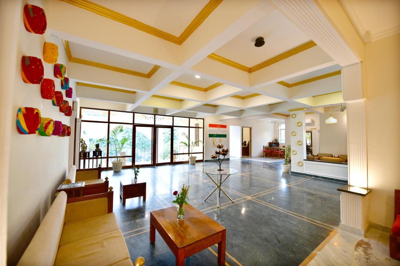 Pride Kadamb Kunj Resort Bharatpur Exteriör bild