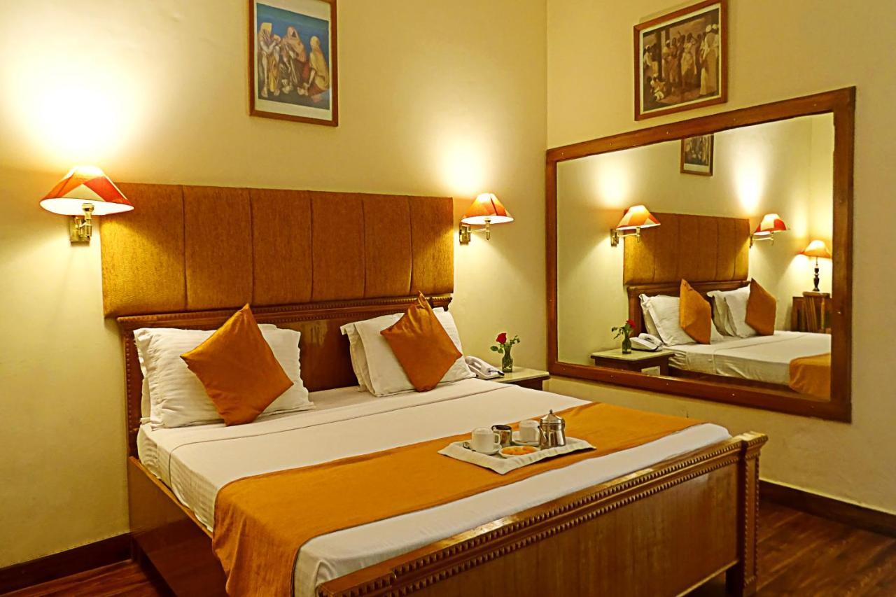 Pride Kadamb Kunj Resort Bharatpur Exteriör bild